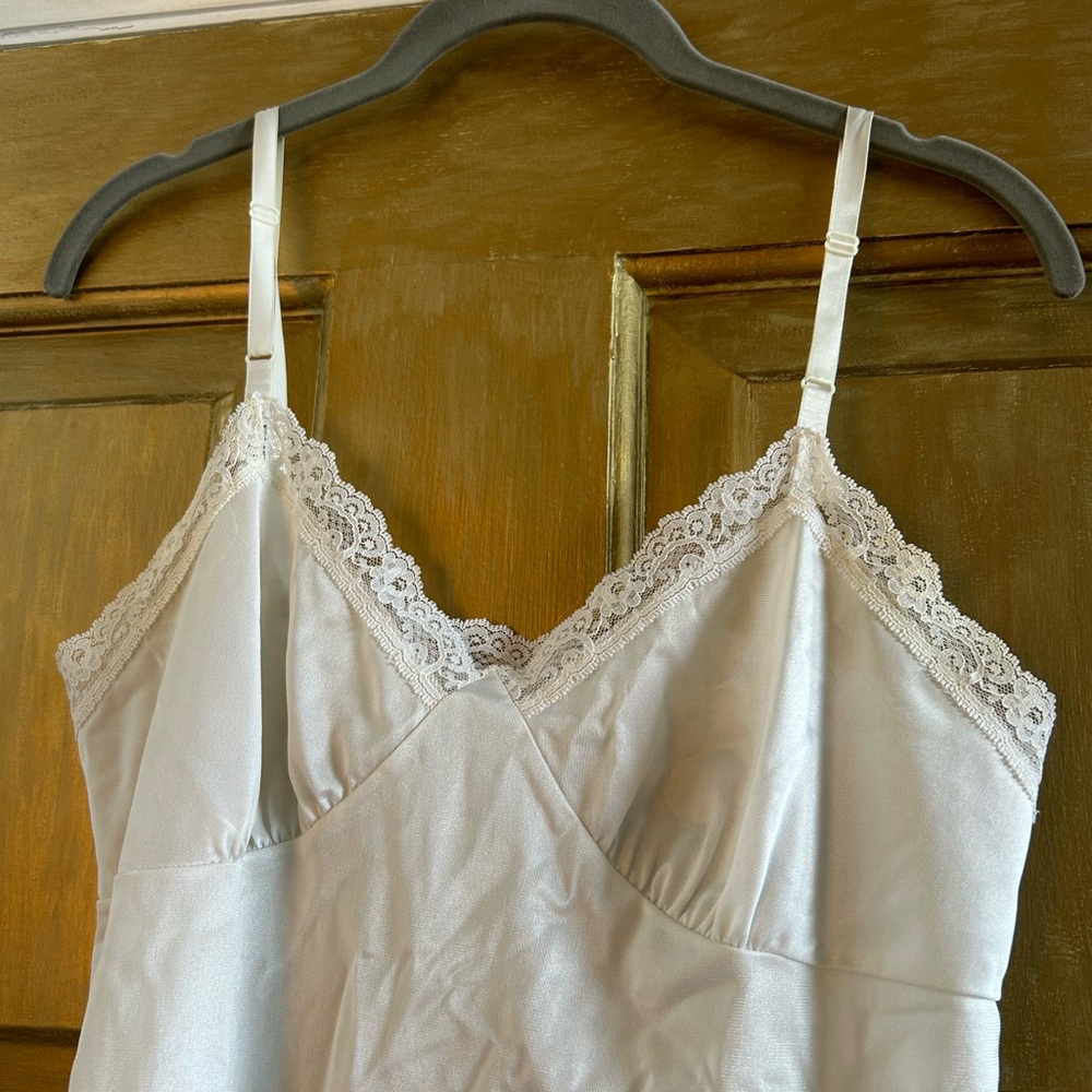 80s Slip‎ Cami - Picture 2 of 9